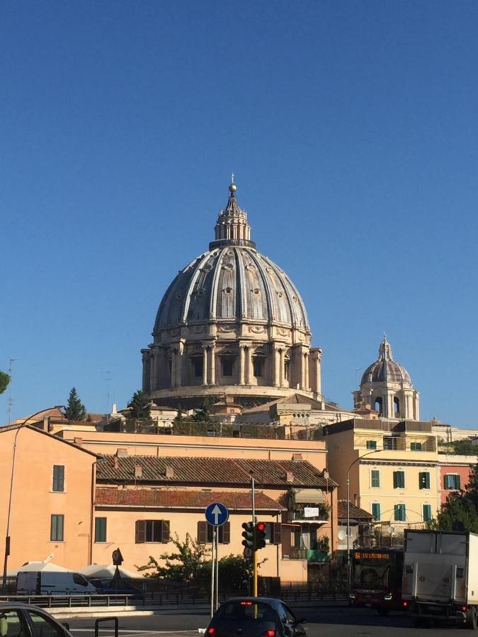 Alloggio Turistico Roberta San Pietro Roma Eksteriør bilde